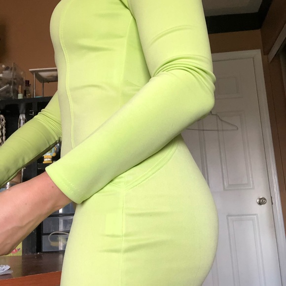 Missguided scuba dress in lime green - Picture 3 of 4